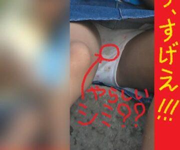 （PC/携帯対応）『衝撃』ありえない面積の純白パンティを見せつける超絶美少女！！